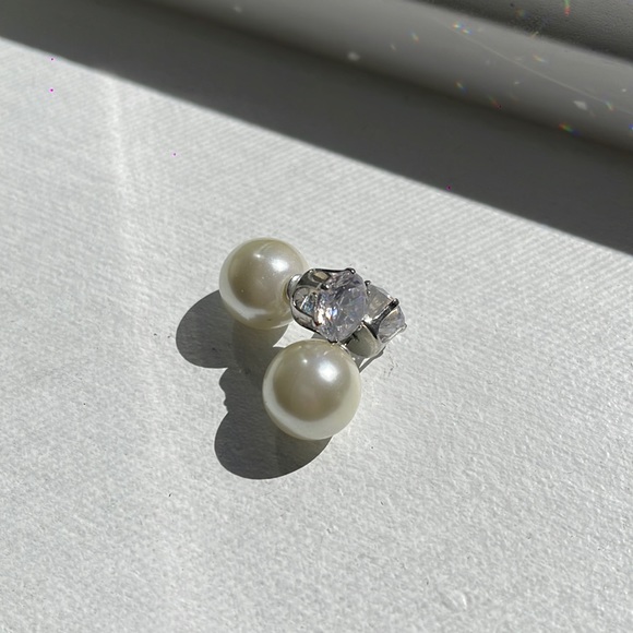 White Pearl Earrings - Picture 2 of 5
